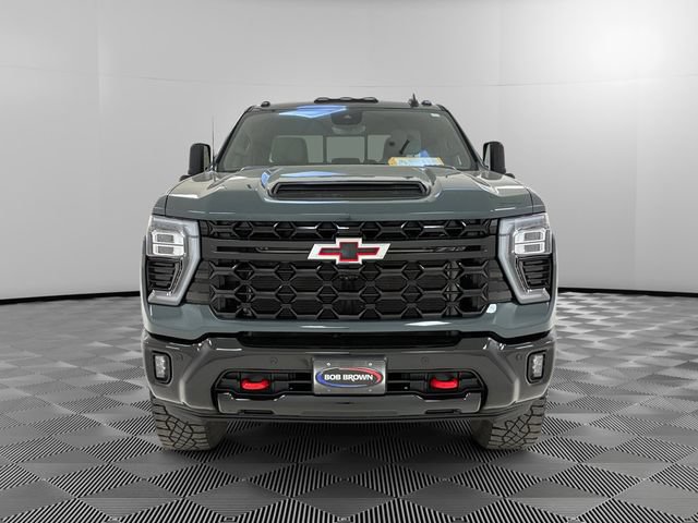 Certified 2025 Chevrolet Silverado 2500 ZR2 w/ Technology Package AWD/4WD image 8