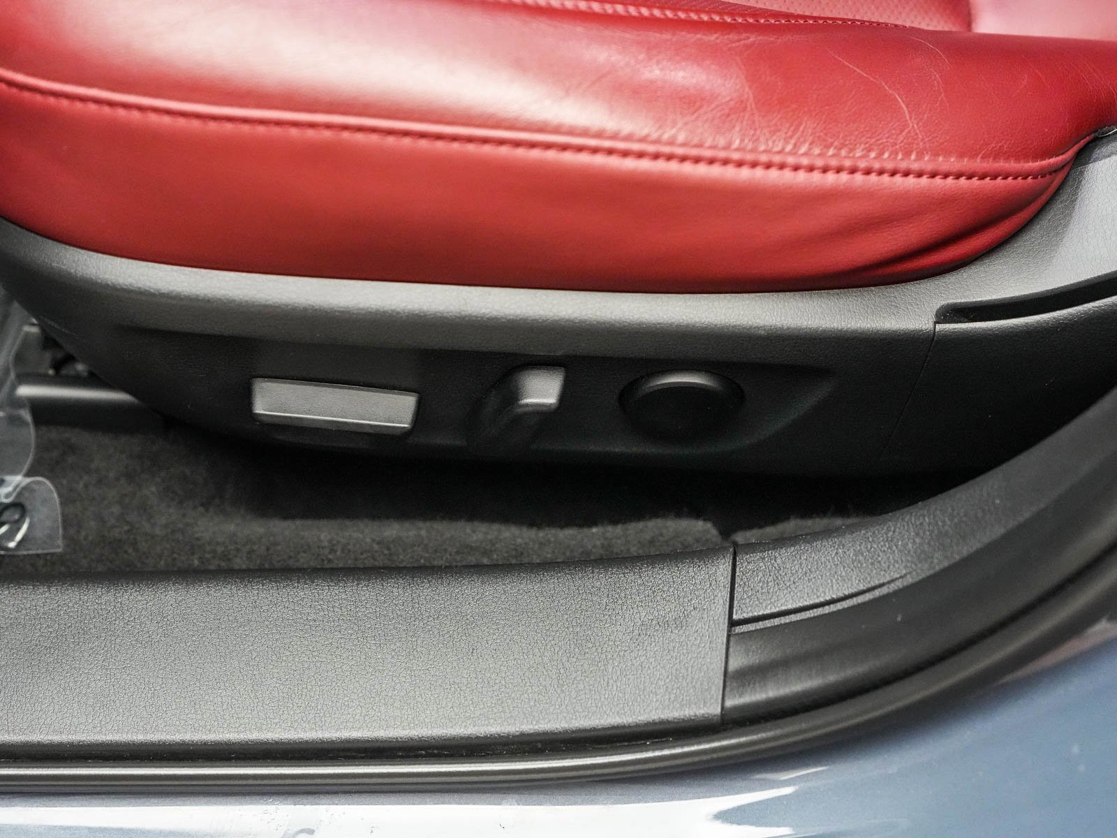 Used 2020 MAZDA MAZDA3 AWD Hatchback w/ Premium Pkg image 21