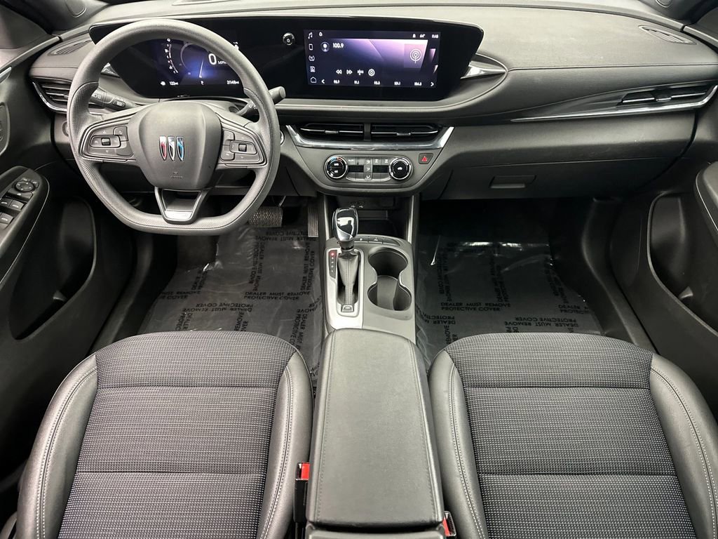 Used 2025 Buick Envista Preferred image 12