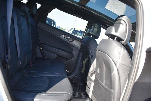 Used 2024 Kia Sportage X-Line AWD/4WD image 17