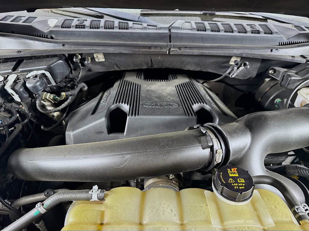 Used 2020 Ford F150 Platinum AWD/4WD image 29