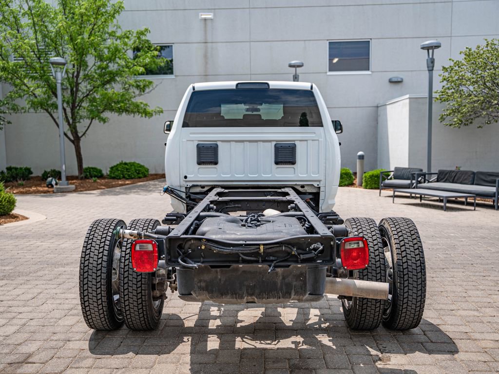 Used 2022 RAM 5500 Tradesman w/ Max Tow Package RWD image 6
