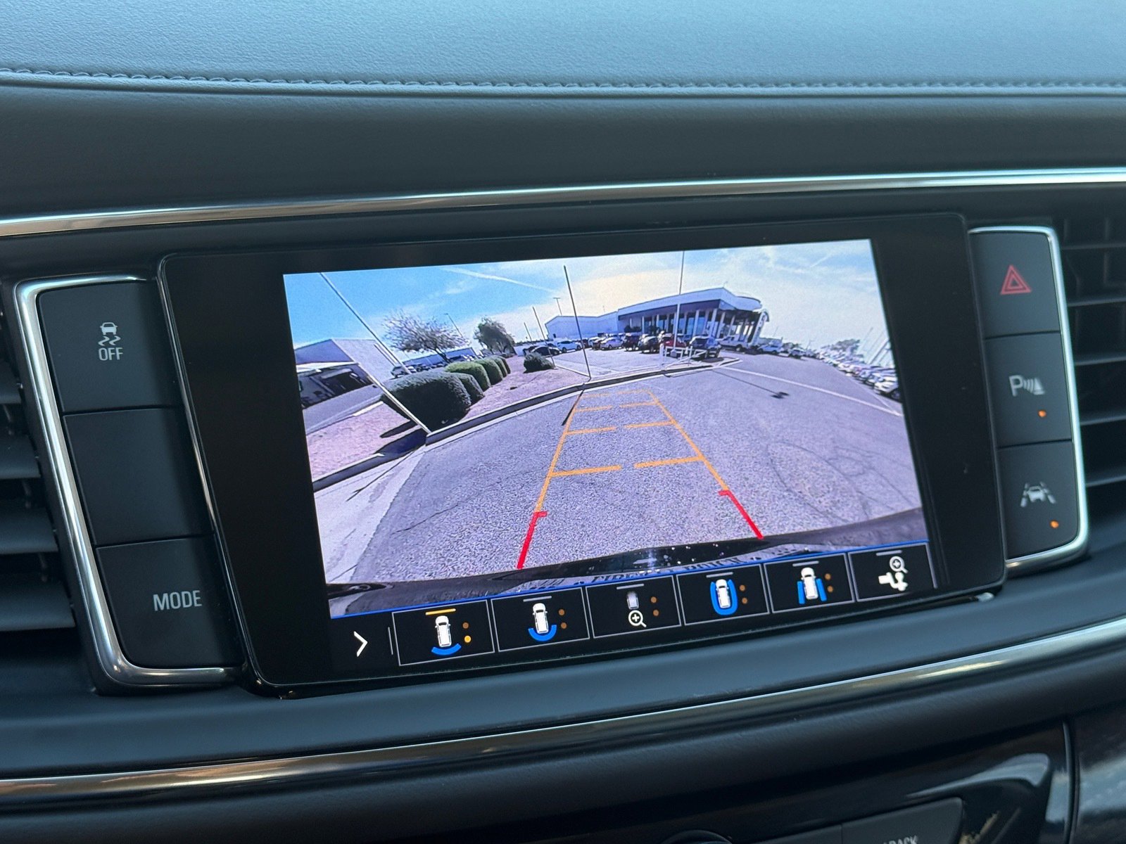 Used 2021 Buick Enclave Avenir w/ Avenir Technology Package image 20