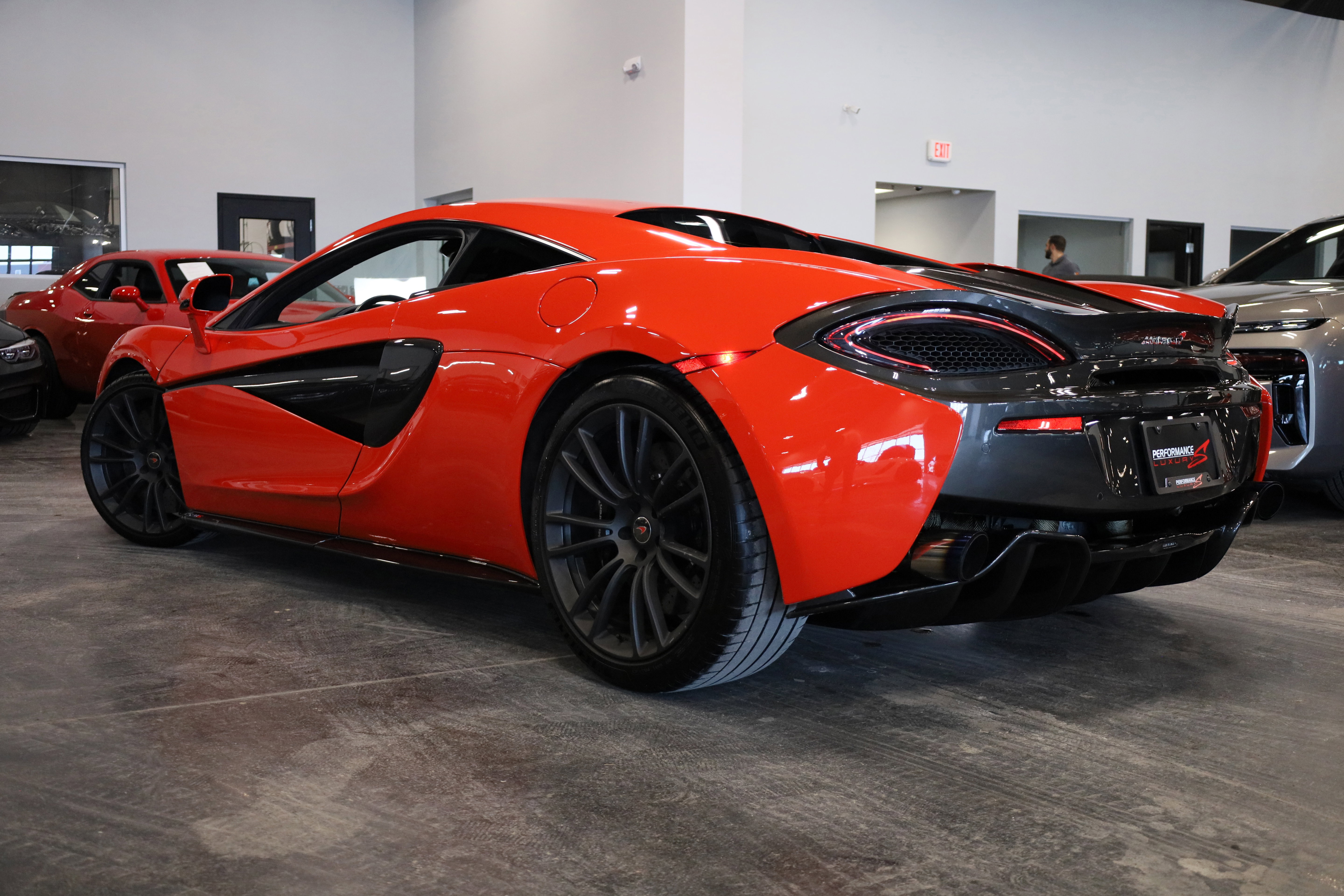 Used 2017 McLaren 570S Coupe image 4