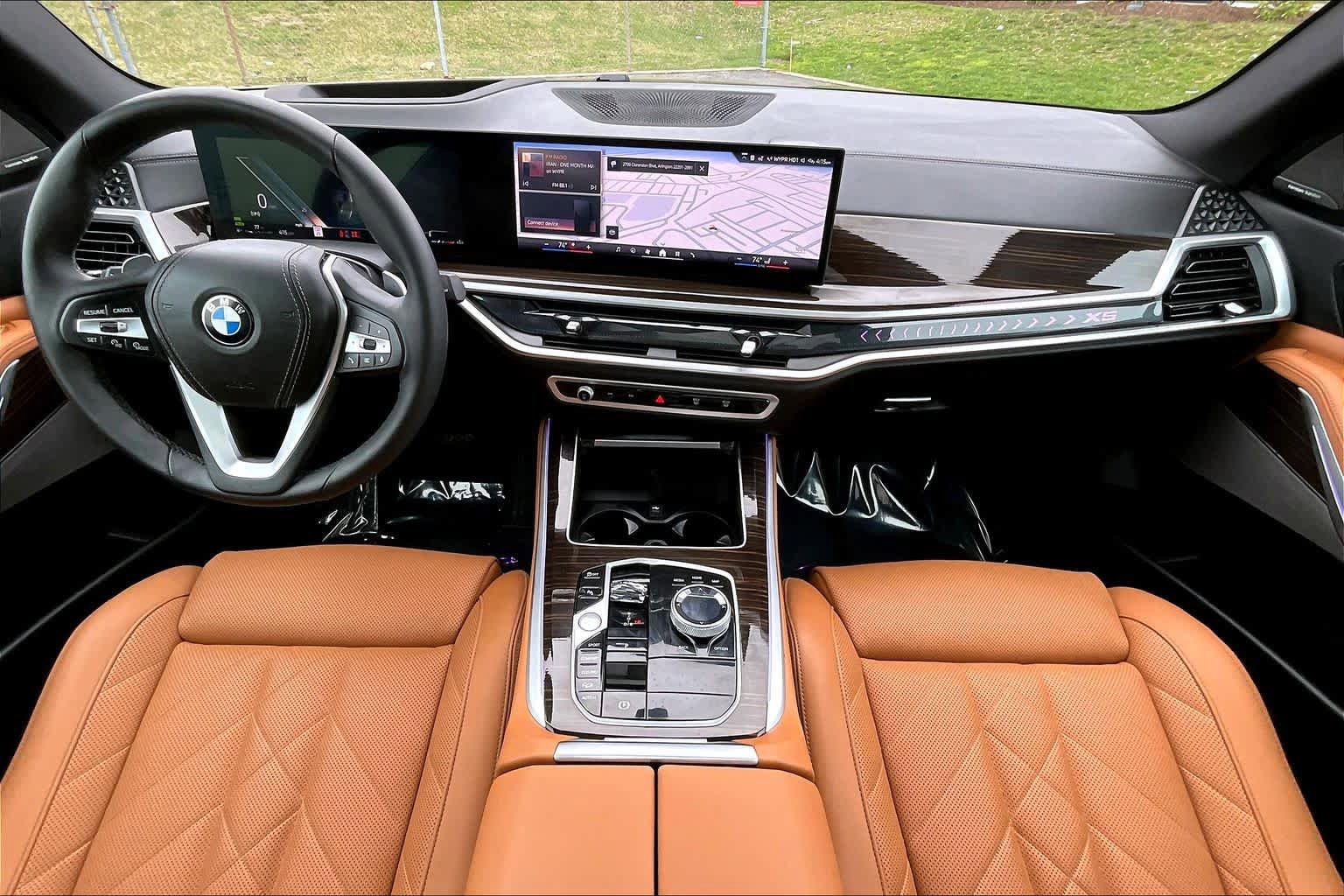 Used 2025 BMW X5 xDrive40i w/ Executive Package AWD/4WD image 16