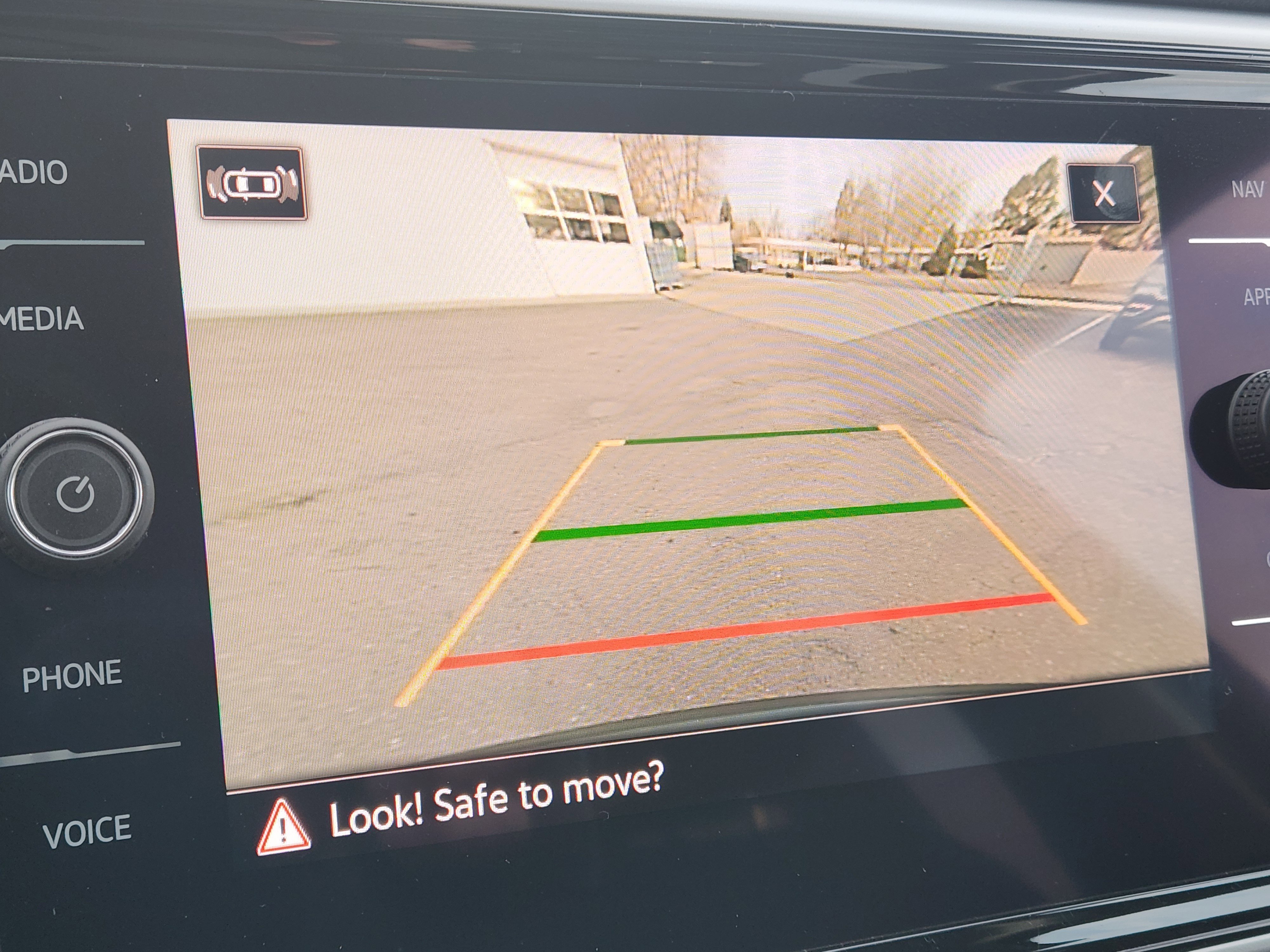 Certified 2022 Volkswagen Atlas SEL Premium image 30