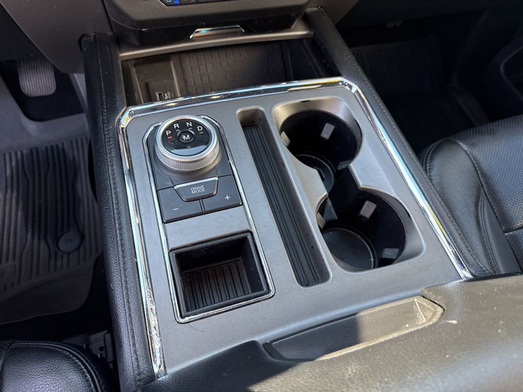 Used 2021 Ford Expedition XLT image 26