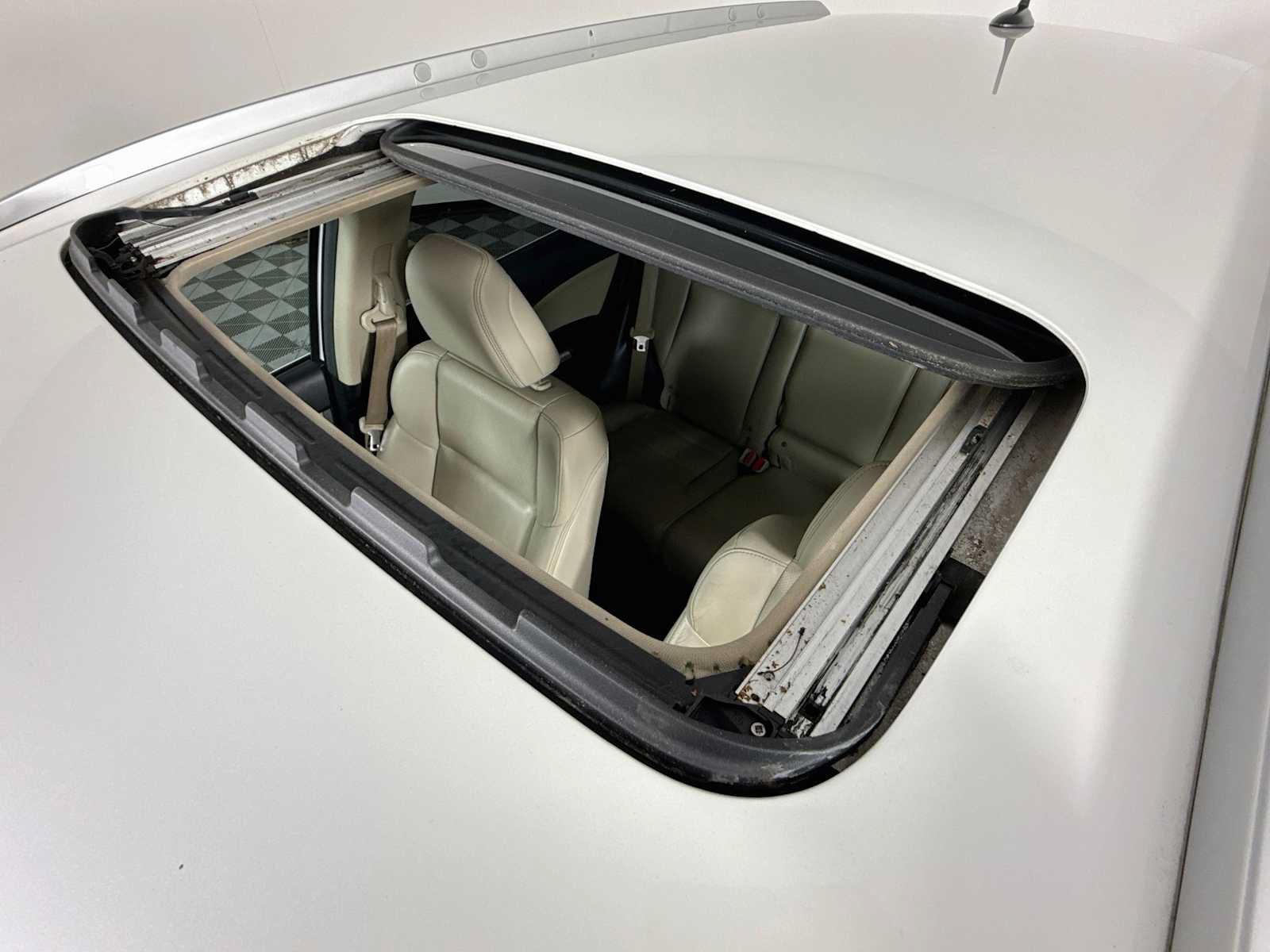 Used 2015 Honda CR-V Touring image 20