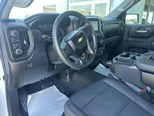 Used 2023 Chevrolet Silverado 1500 Custom AWD/4WD image 18
