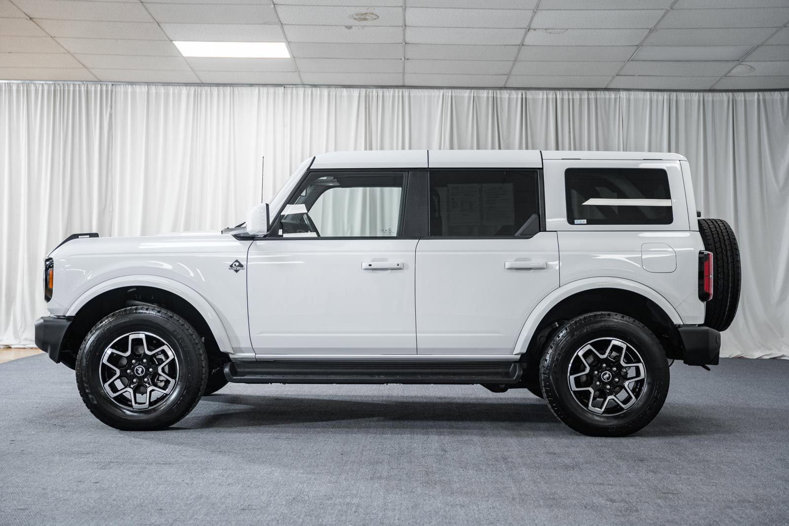 Certified 2025 Ford Bronco Outer Banks image 5