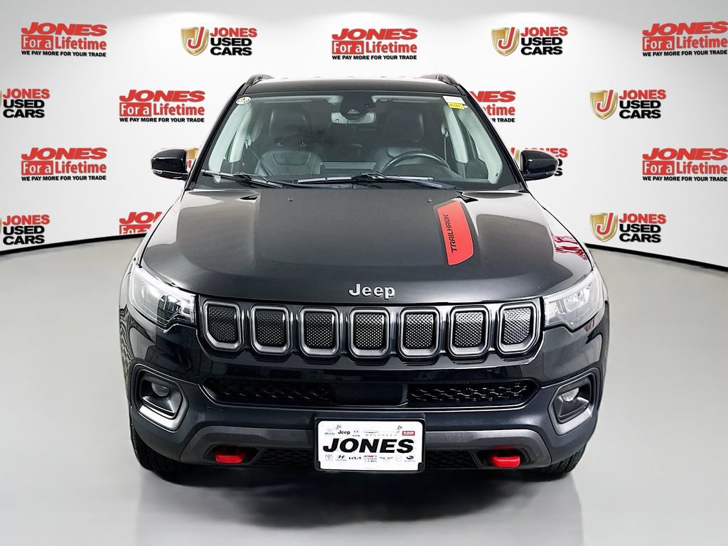 Used 2022 Jeep Compass Trailhawk w/ Trailhawk Convenience Group AWD/4WD image 11