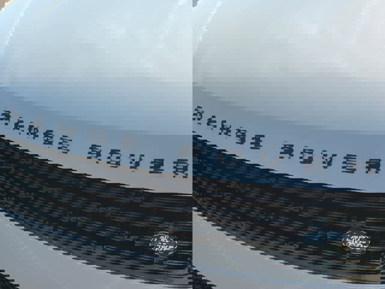 New 2025 Land Rover Range Rover Sport Dynamic SE image 11