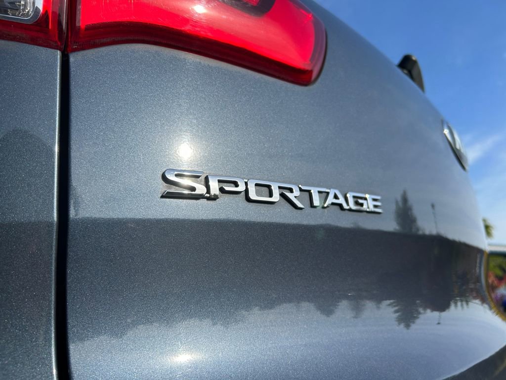 Used 2015 Kia Sportage LX AWD/4WD image 32