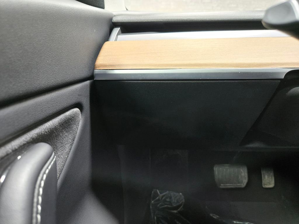 Used 2020 Tesla Model 3 Performance image 13