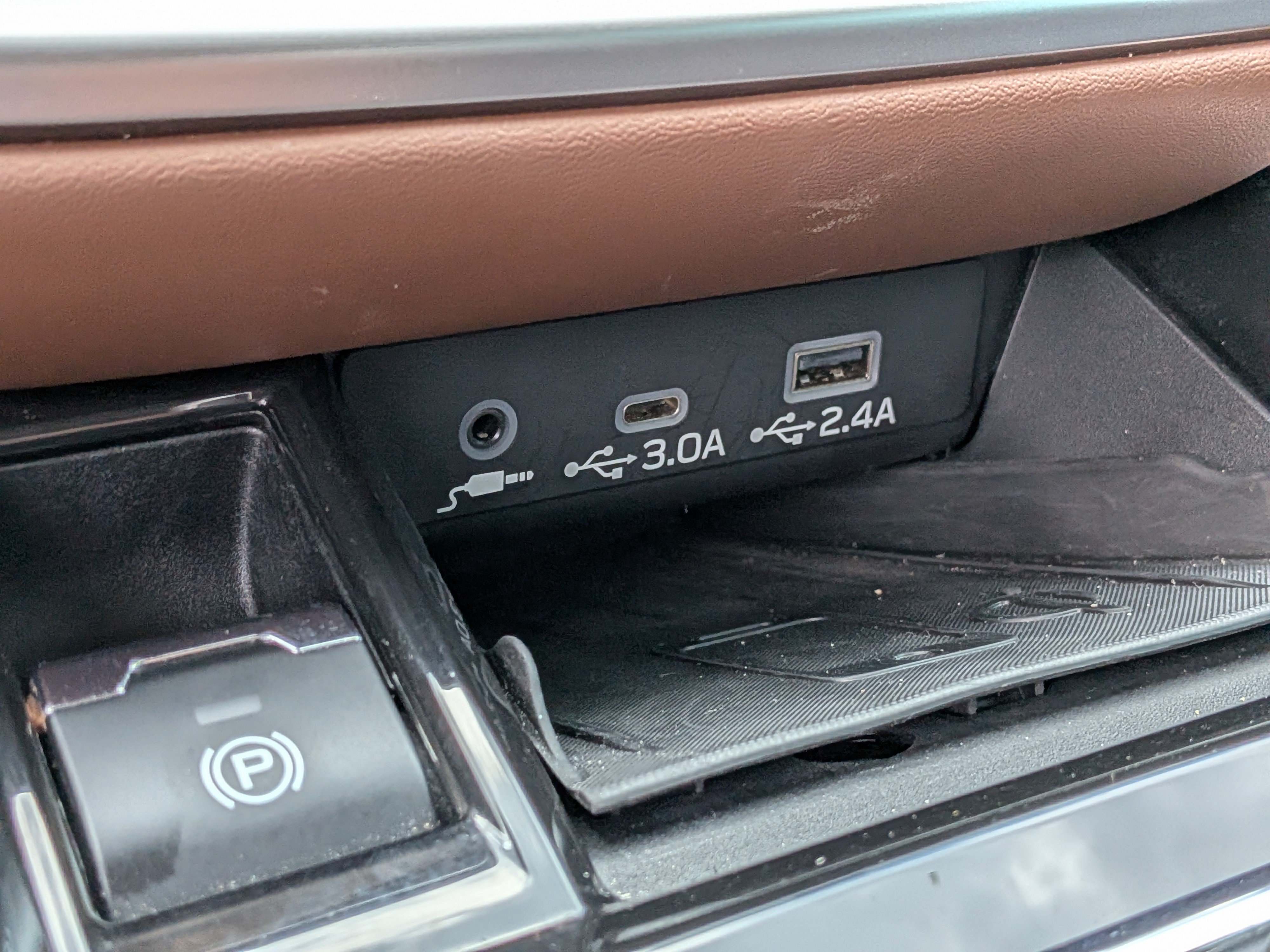 Certified 2024 Subaru Outback Touring XT AWD/4WD image 33