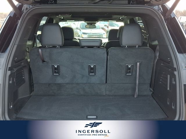 Used 2025 GMC Acadia AT4 w/ Luxury Package image 22