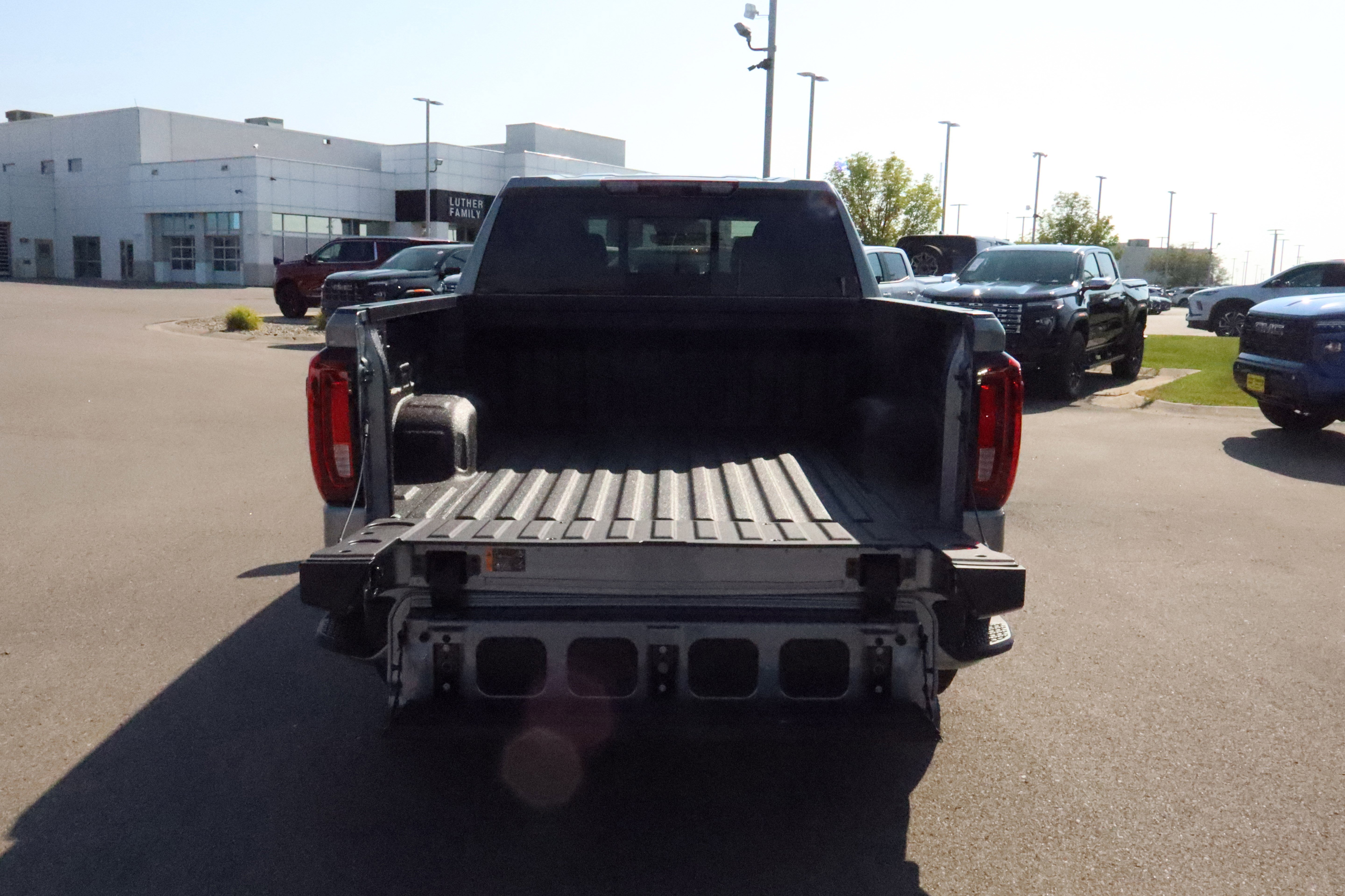 New 2026 GMC Sierra 1500 Denali w/ Technology Package image 16