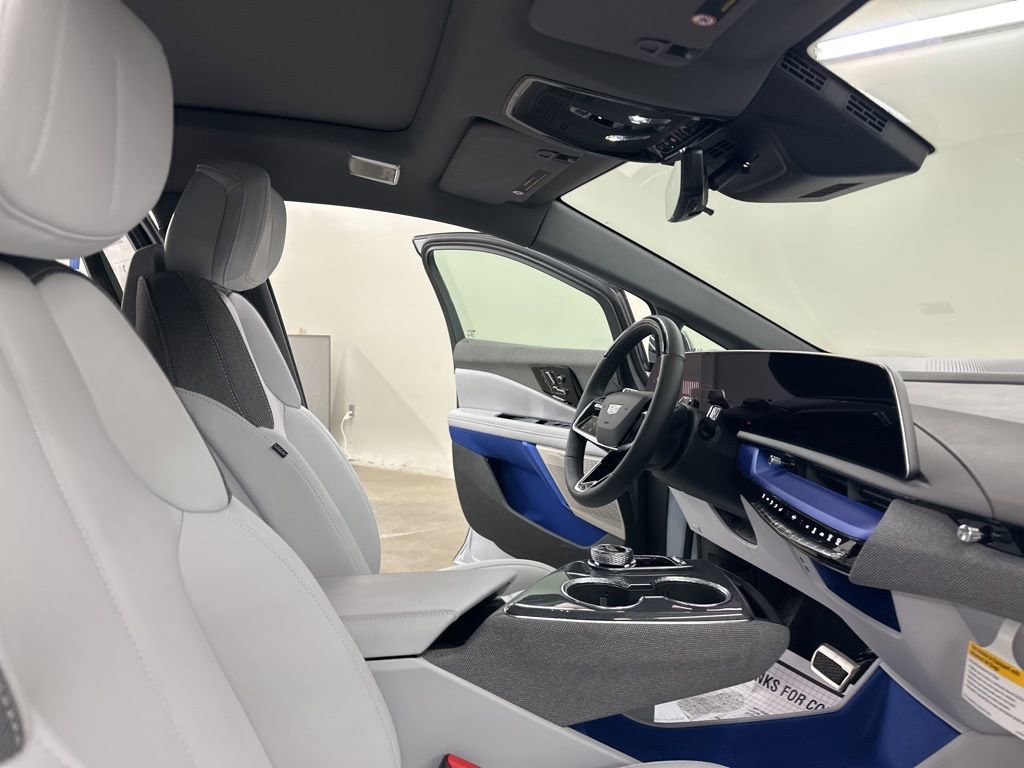 New 2026 Cadillac Optiq Luxury 1 AWD/4WD image 18