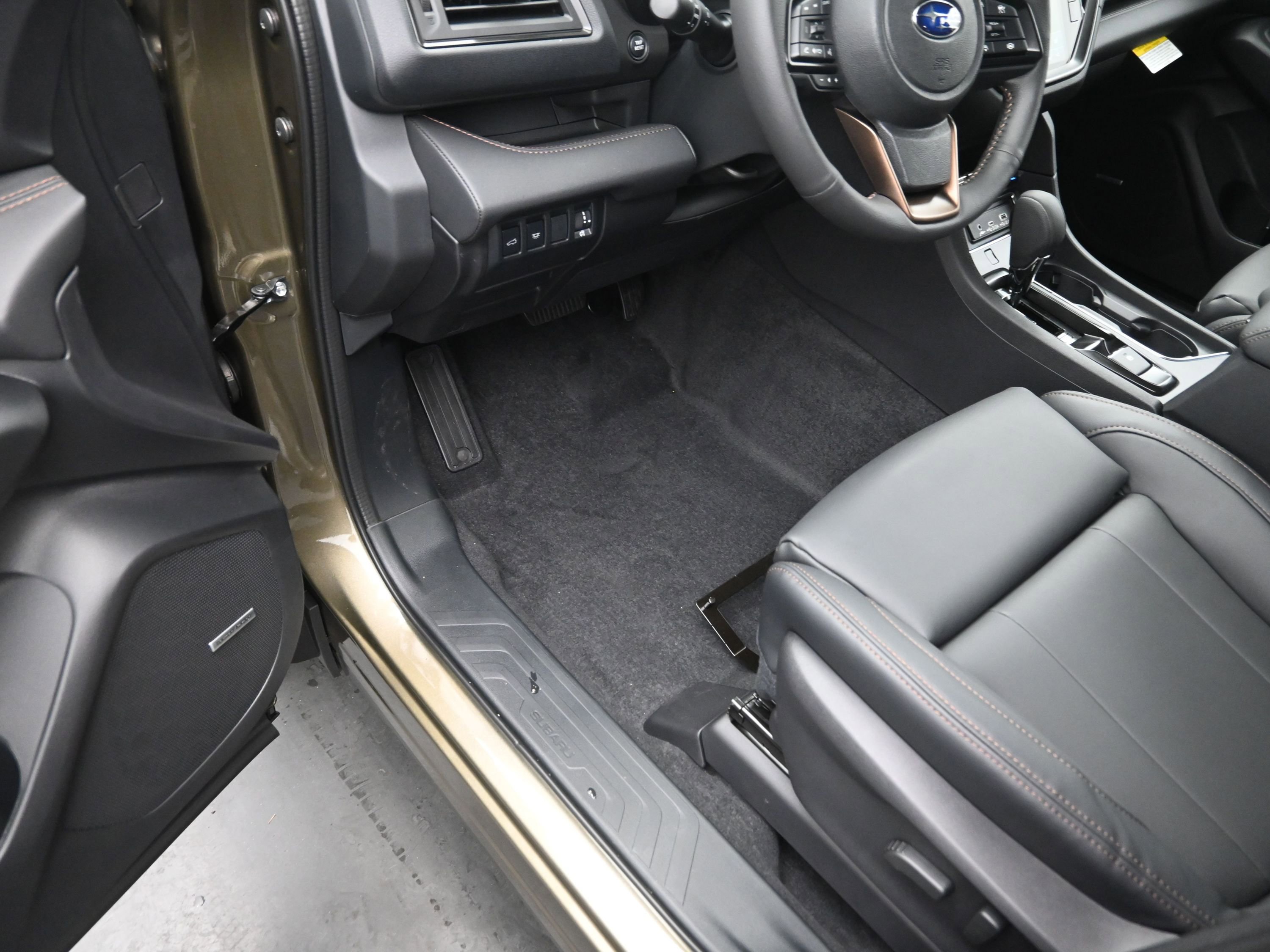 New 2025 Subaru Ascent Bronze Edition image 15