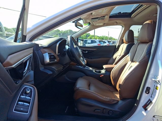 Used 2022 Subaru Outback Touring w/ Tech Package 2 AWD/4WD image 14