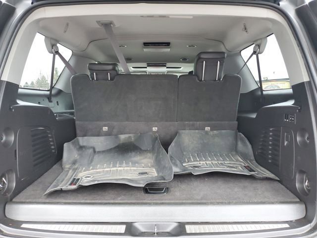 Used 2016 Cadillac Escalade ESV Luxury image 36