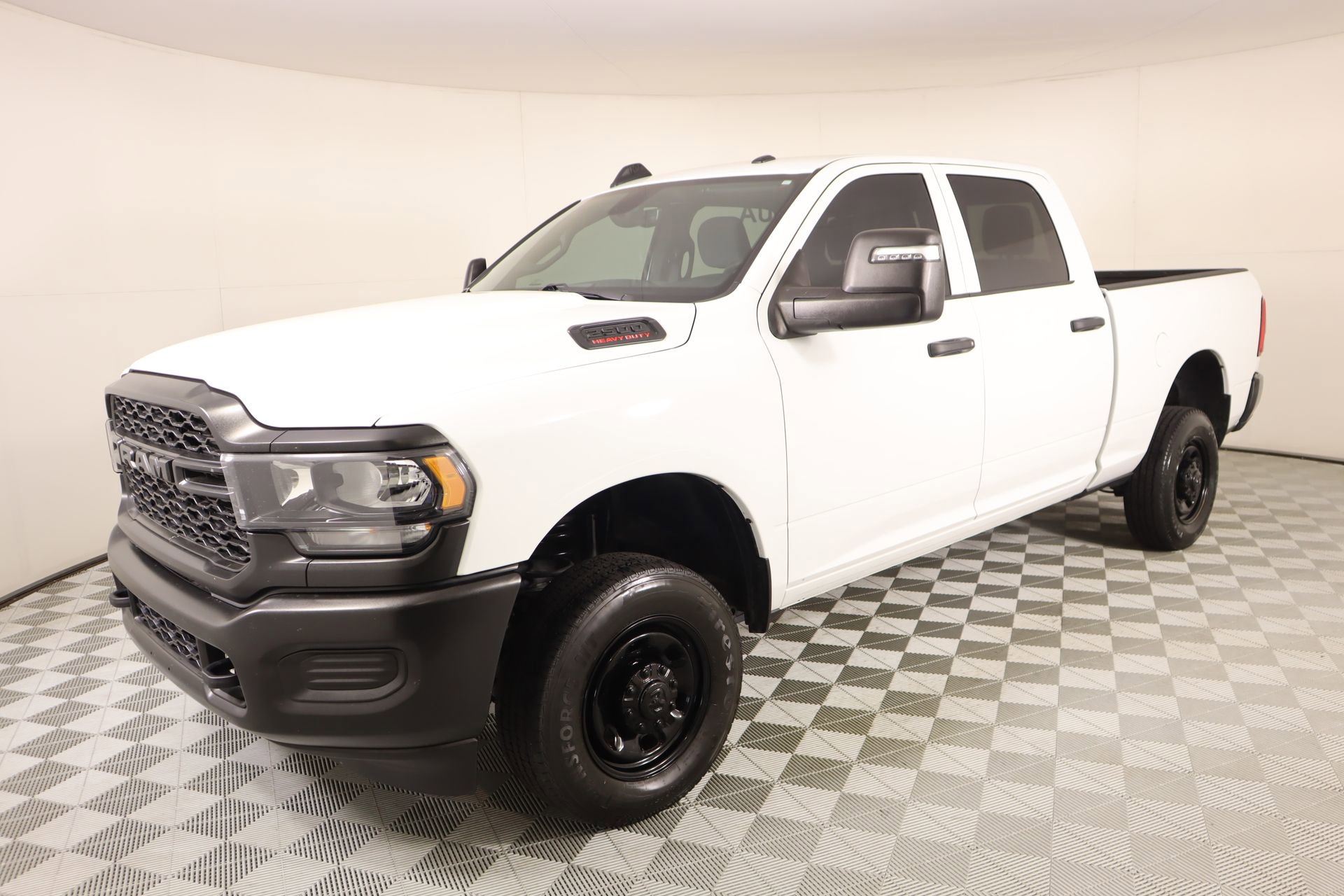 Used 2024 RAM 2500 Tradesman image 10