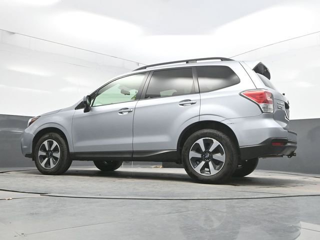Used 2018 Subaru Forester 2.5i Premium w/ All-Weather Package AWD/4WD image 28