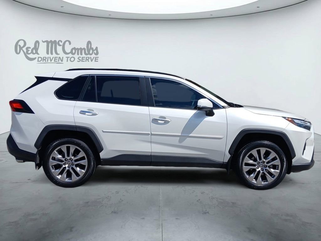 Used 2022 Toyota RAV4 Limited FWD image 6