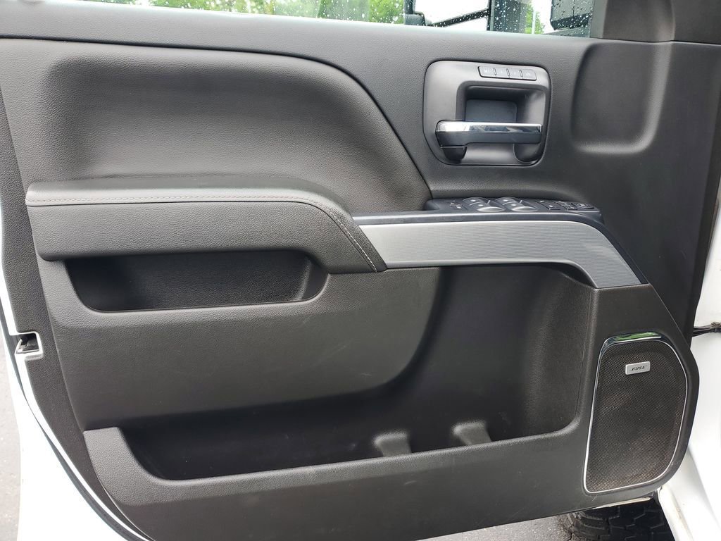 Used 2019 Chevrolet Silverado 2500 LTZ w/ Duramax Plus Package AWD/4WD image 10