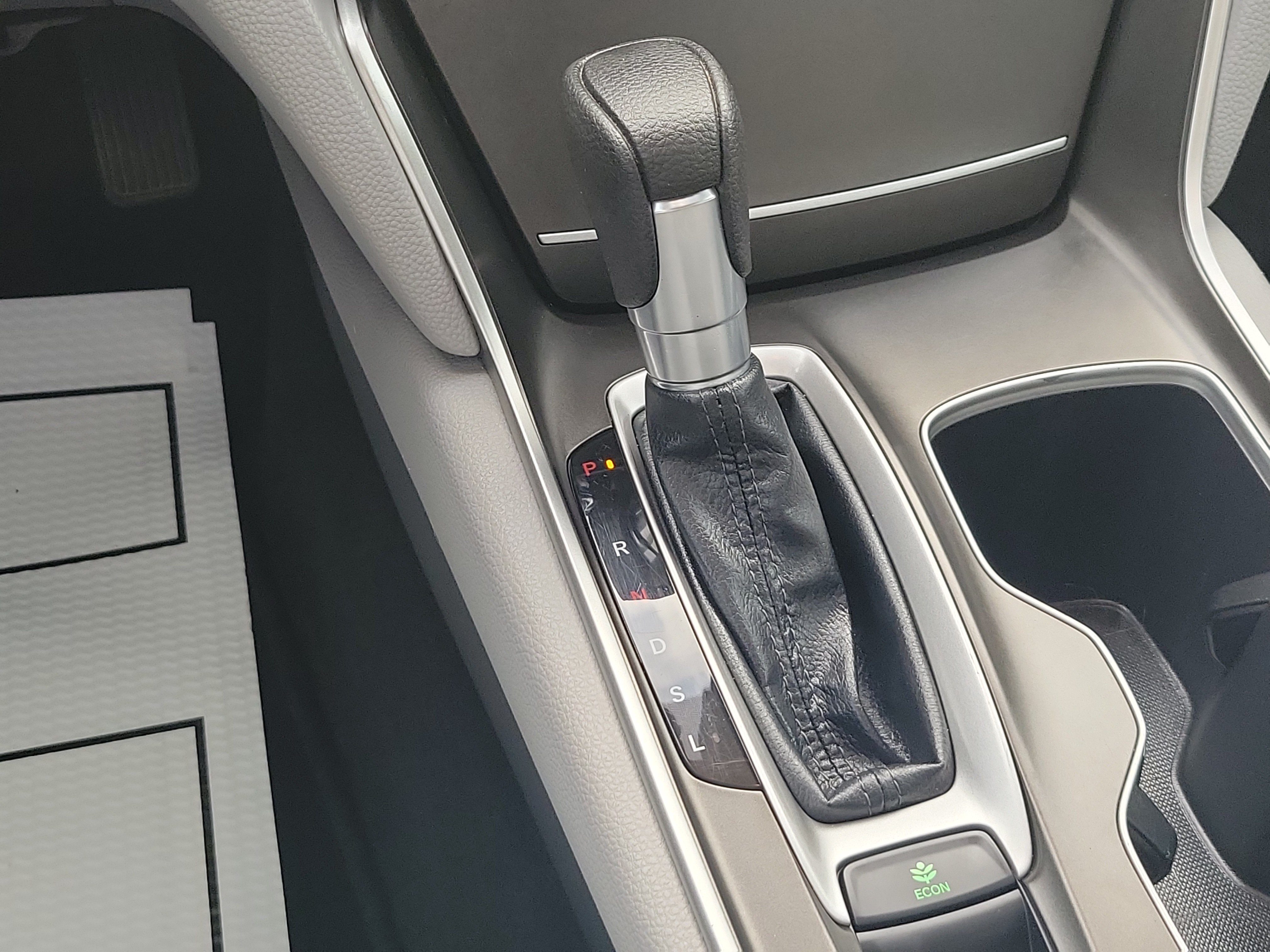 Used 2018 Honda Accord EX image 23