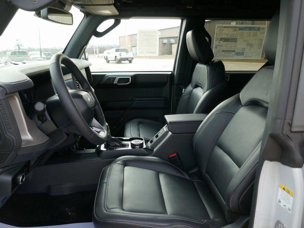 New 2026 Ford Bronco Outer Banks image 13