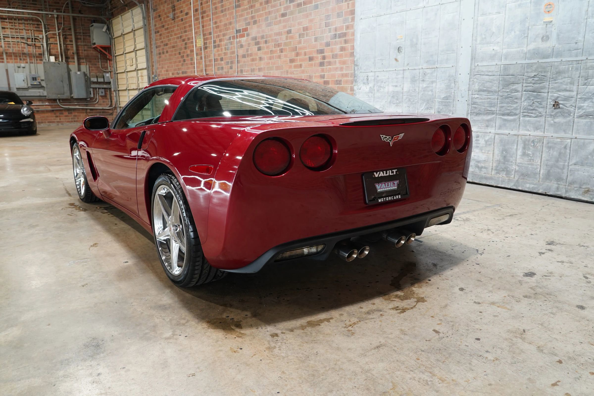 Used 2012 Chevrolet Corvette Coupe w/ Roof Package RWD image 12