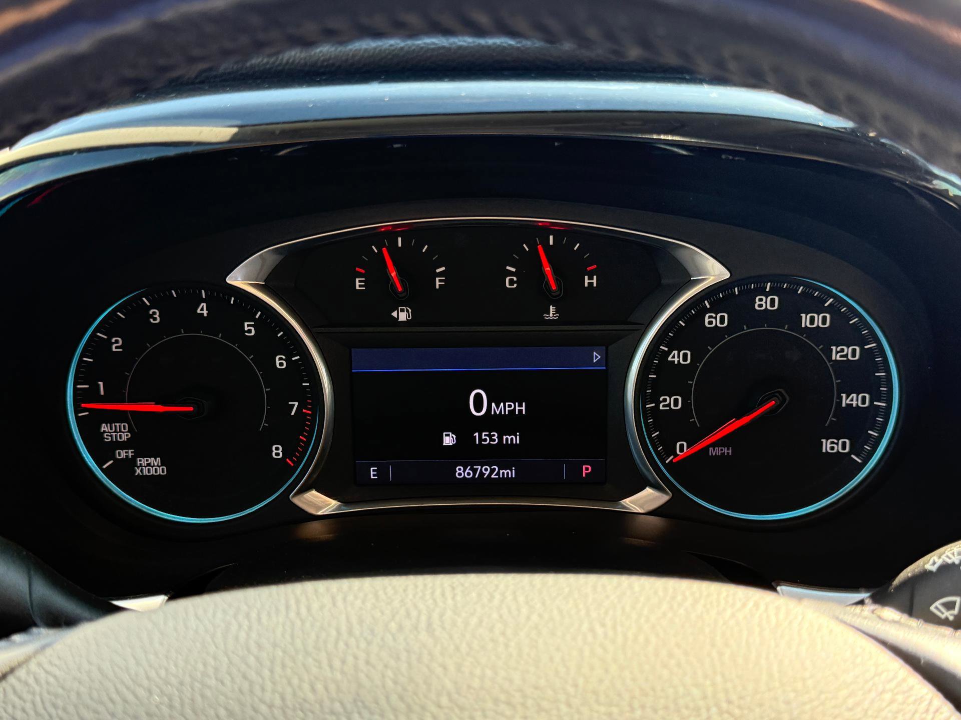 Used 2020 Chevrolet Traverse LT image 11