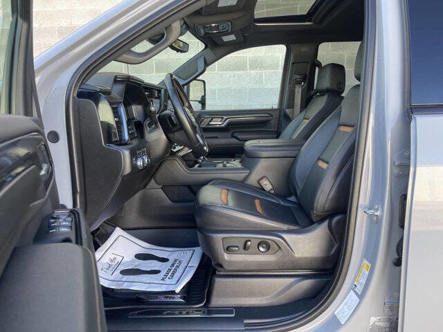 Used 2024 GMC Sierra 2500 AT4 w/ AT4 Premium Plus Package image 15