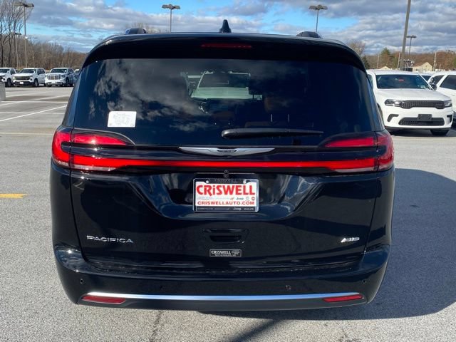 New 2026 Chrysler Pacifica Pinnacle AWD/4WD image 6