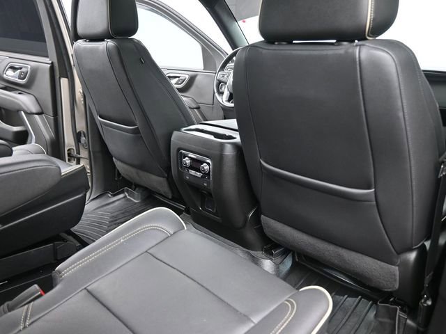 Used 2022 GMC Yukon SLT w/ SLT Premium Package image 27