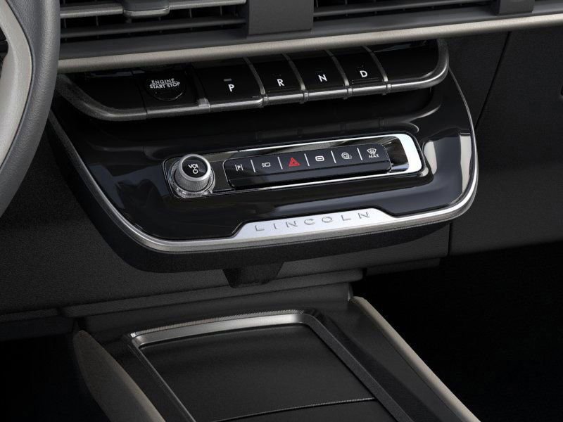 New 2025 Lincoln Corsair Grand Touring w/ Equipment Group 302A image 15