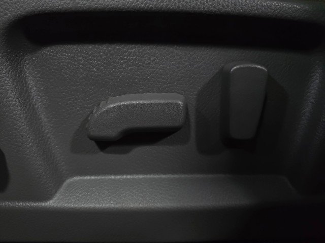 Used 2021 Nissan NV 3500 SL image 27