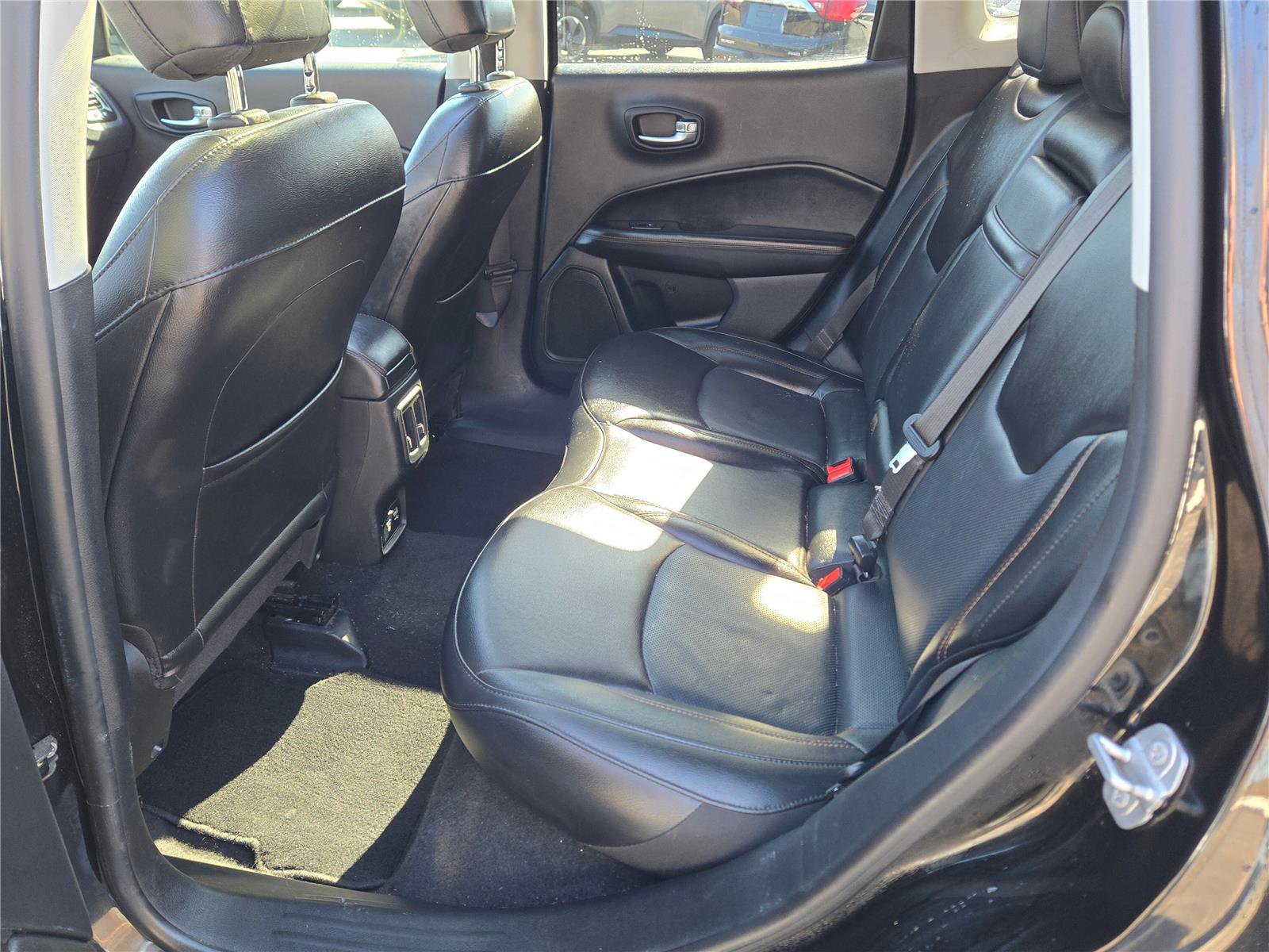 Used 2019 Jeep Compass Limited w/ Safety & Security Group image 15