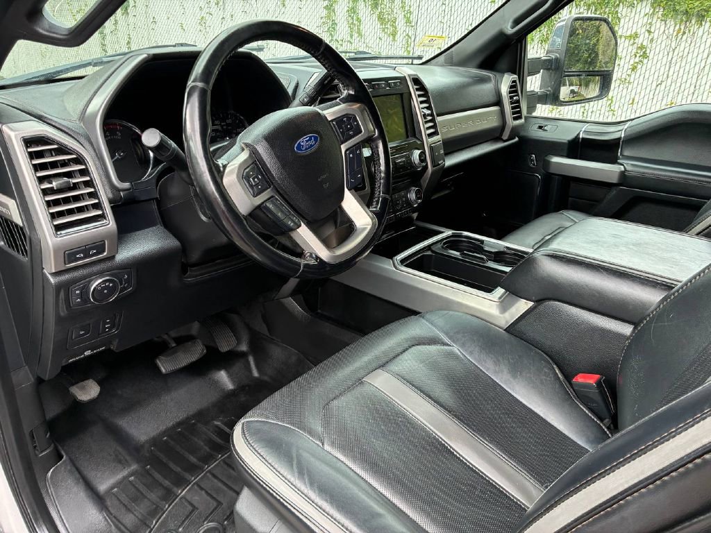 Used 2018 Ford F350 Platinum w/ Platinum Ultimate Package AWD/4WD image 11