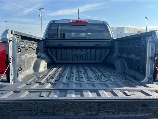 New 2026 Chevrolet Colorado ZR2 w/ Technology Package AWD/4WD image 8