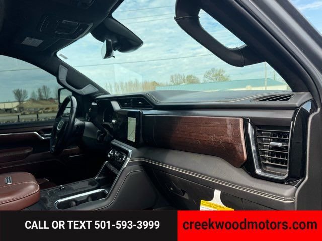 Used 2024 GMC Sierra 3500 Denali Ultimate image 12