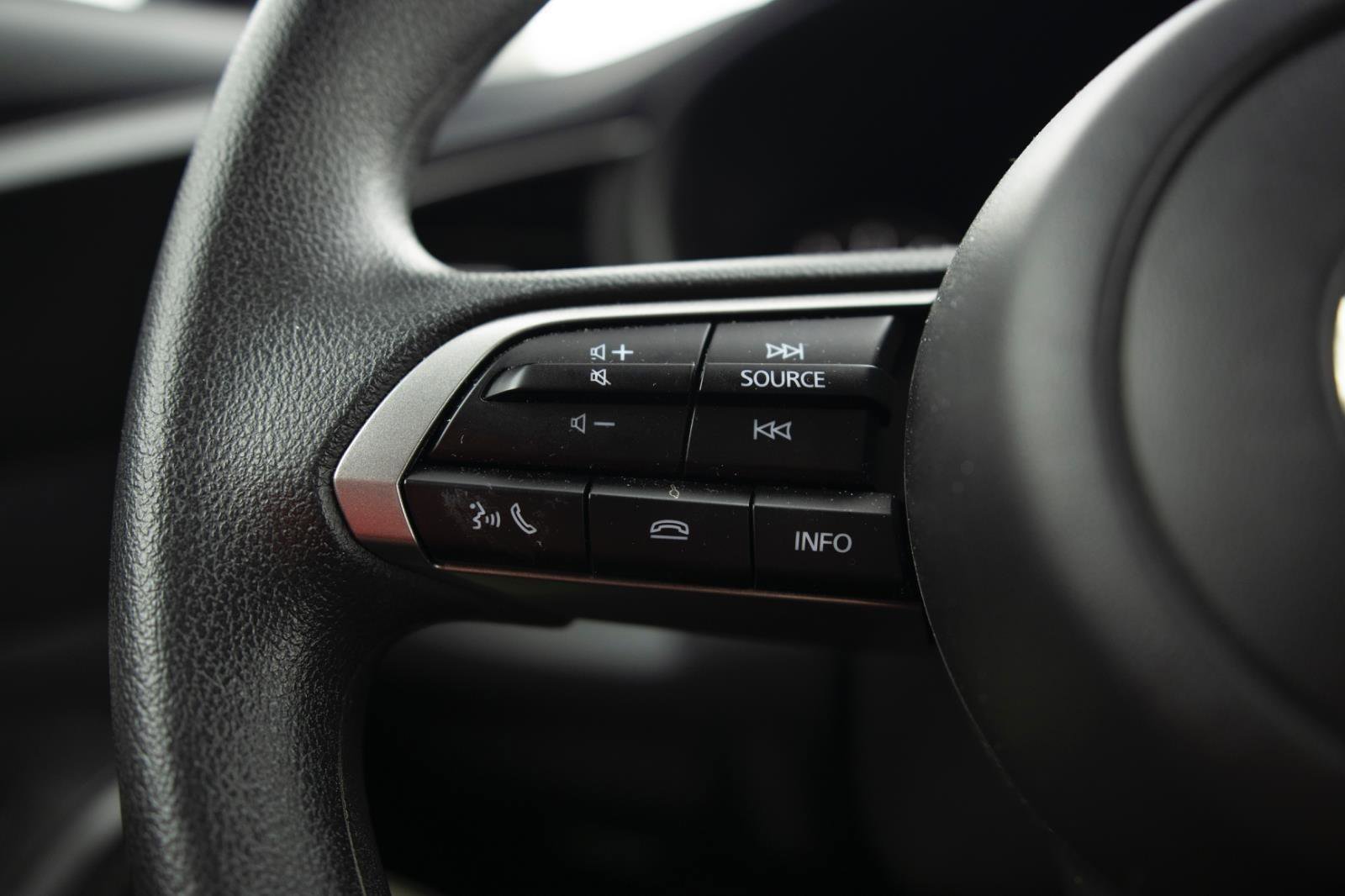Used 2025 MAZDA CX-30 AWD 2.5 S image 6