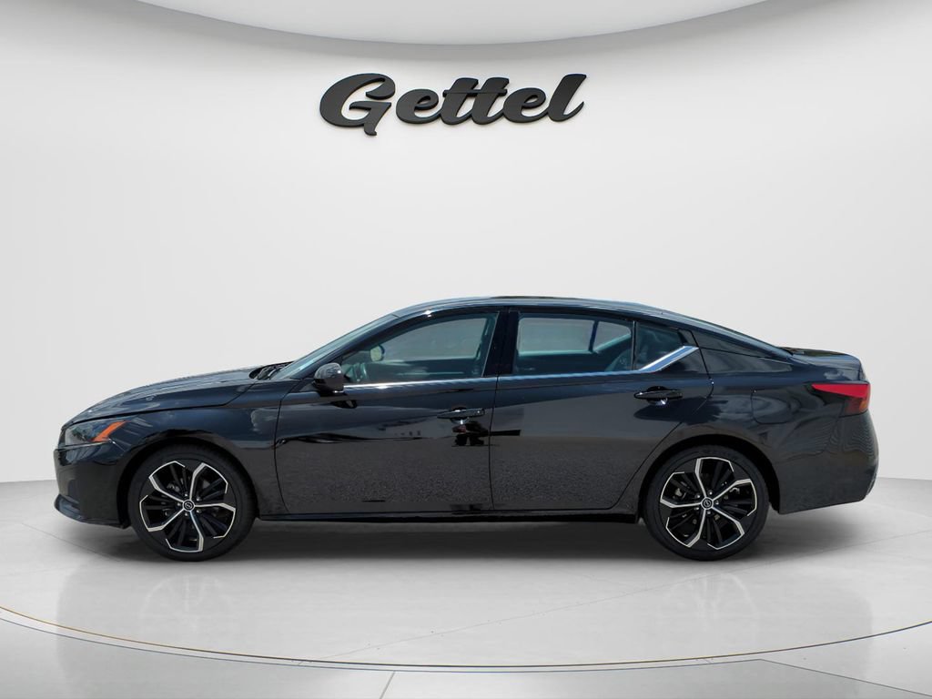 Certified 2024 Nissan Altima 2.5 SR FWD image 8
