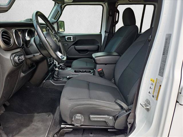Used 2020 Jeep Gladiator Sport w/ Quick Order Package 24S AWD/4WD image 12