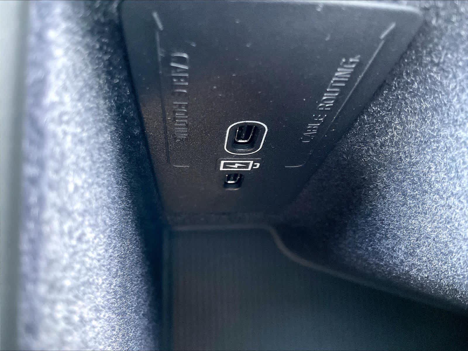 New 2027 Volvo XC60 B5 Core AWD/4WD image 23