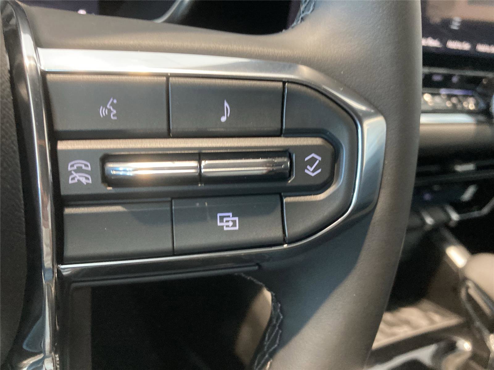 New 2026 GMC Canyon Elevation w/ Convenience Package image 22