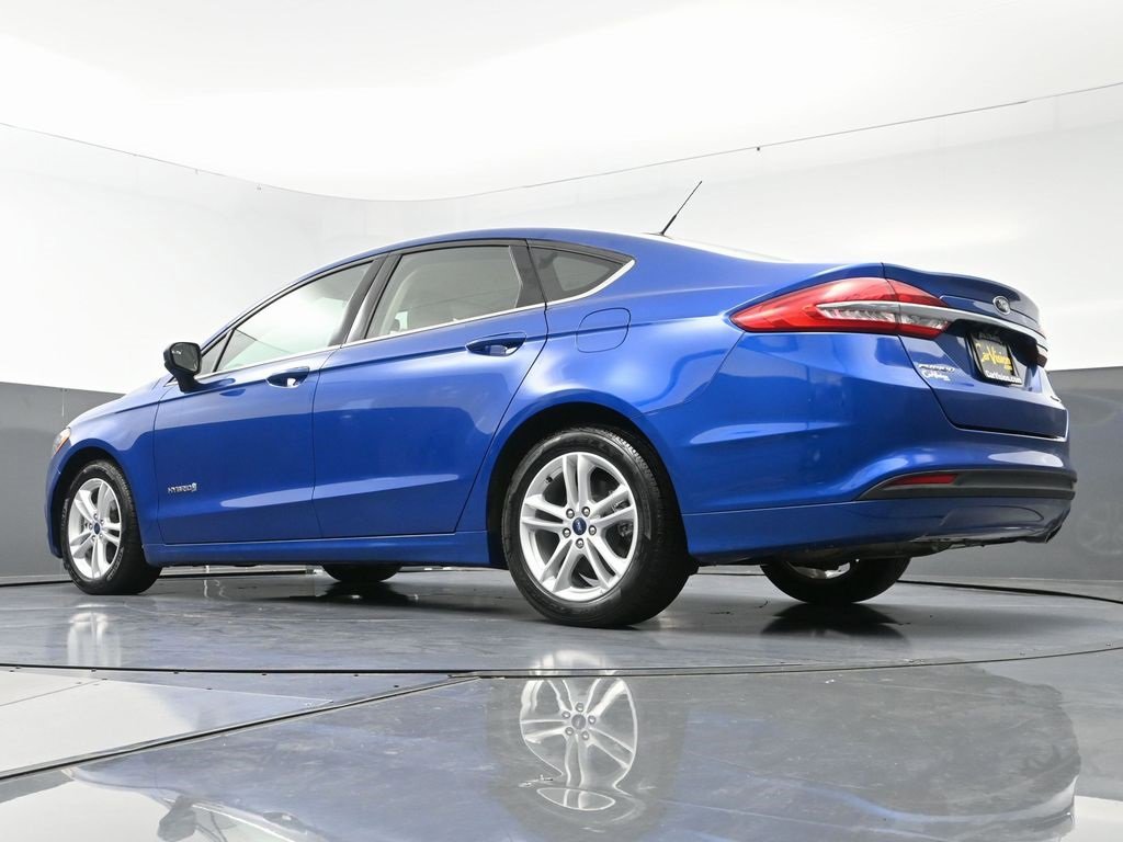 Used 2018 Ford Fusion S image 48