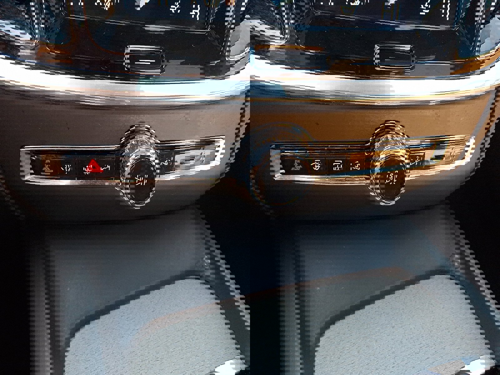 Used 2020 Volvo S60 T6 Inscription image 14