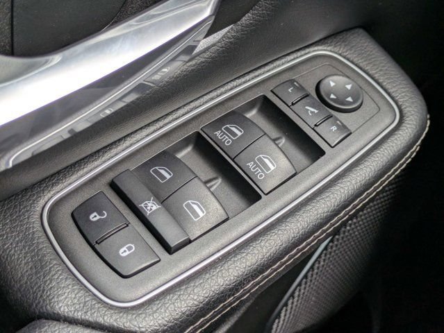 Used 2022 RAM 1500 Laramie RWD image 23